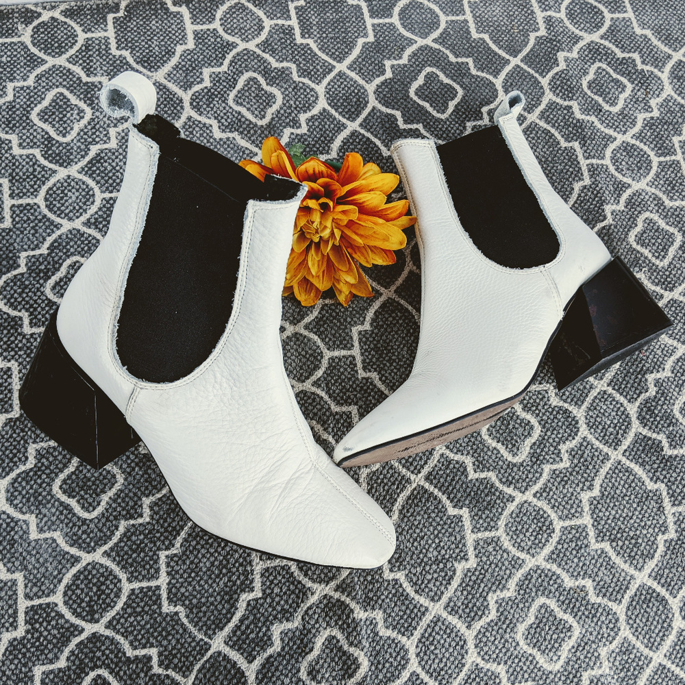 TOPSHOP Genuine Leather Boots Block Heels Sz 37